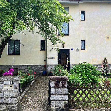 Pension Donaublick Grein 1 , Spitzfeldstr 1 ภายนอก รูปภาพ