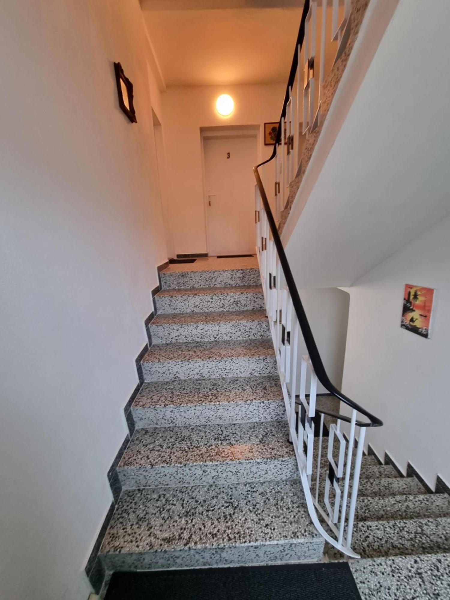 Pension Donaublick Grein 1 , Spitzfeldstr 1 ภายนอก รูปภาพ